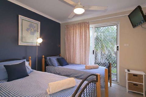 1 / 17 22nd Ave Sawtell NSW - Tourism TAS 3