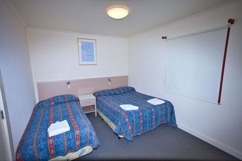 Eaglehawk Holiday Park Canberra - Tourism TAS 6