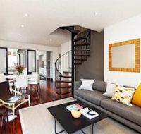 Spacious City 2 BR House Fit 6 PP - Tourism TAS