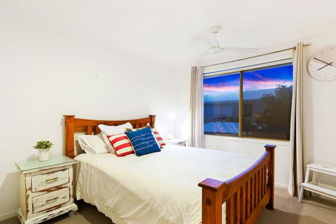 Beachside Holiday Escape - Hobart Tourism 7