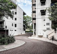 Two bedroom Apt next to Perth CBD with Parking. - Hobart Tourism