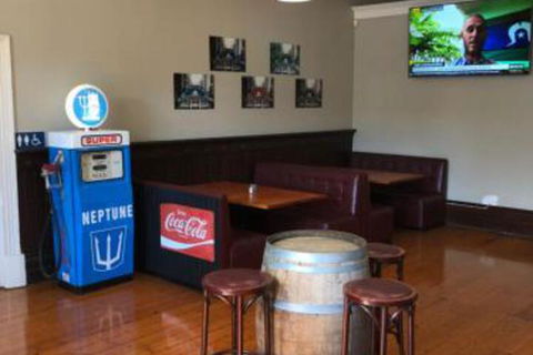 Leura Hotel Camperdown - Hobart Tourism 4
