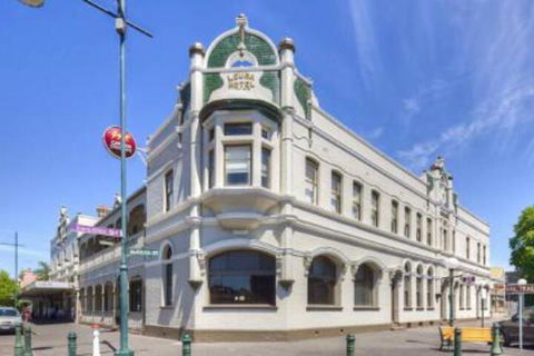 Leura Hotel Camperdown - Hobart Tourism 0