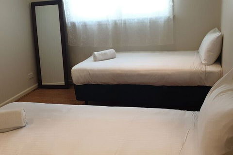 The Bay Apartment - Tourism TAS 3