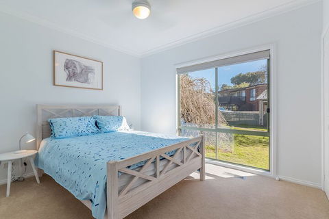 Beach Views On Beilby Free Wifi & Foxtel PET Friendly - Hobart Tourism 5