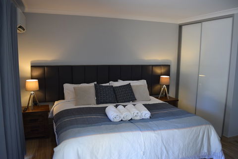 Eagle Bay House - Tourism TAS 3