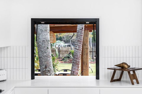 A PERFECT STAY - 3 Salty Sisters - Hobart Tourism 7