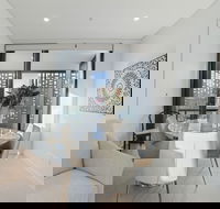 HomeHotel Boutique  Luxurious Apartment Super Clean - Hobart Tourism