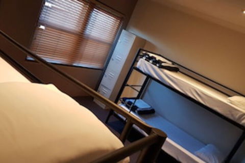 Central Backpackers - Hostel - Tourism TAS 0