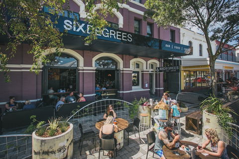Six Degrees Motel - Tourism TAS 5