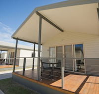 The Bowlo Holiday Cabins - Tourism TAS