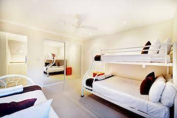 Coffs Beach Houses - Hobart Tourism 3