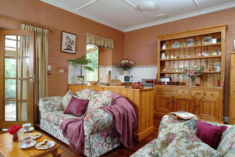 Amandas Cottage 1899 - Tourism TAS 3