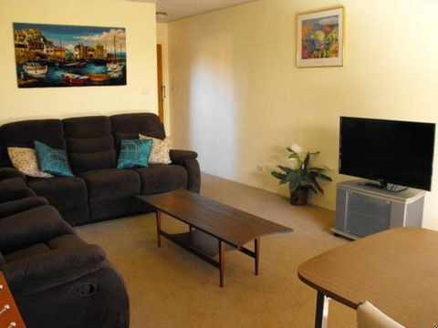 Akuna Unit 8 112 116 Little Street - Tourism TAS 3