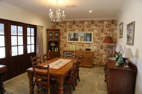 BellbirdHill Bed & Breakfast - Hobart Tourism 6
