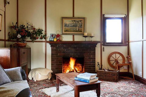 Tarndwarncoort Farmers Cottage - Tourism TAS 7