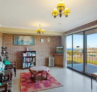 Grandview Apartment Ocean Views - Hobart Tourism