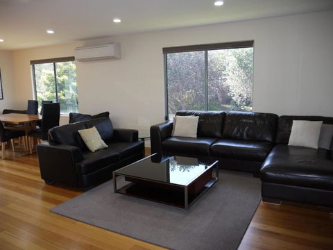 Luxury Near Old Pier Beach - Tourism TAS 3