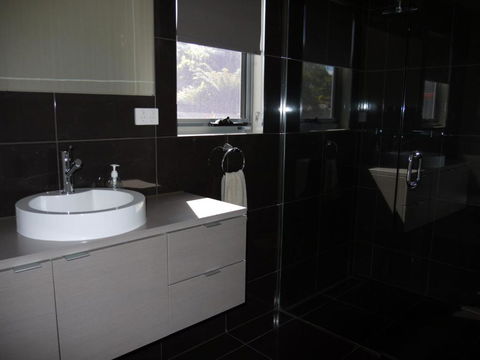 Luxury Near Old Pier Beach - Tourism TAS 4
