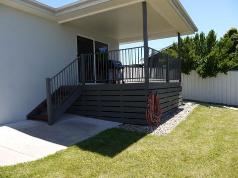 Westwood Villas Bridport - Tourism TAS 6