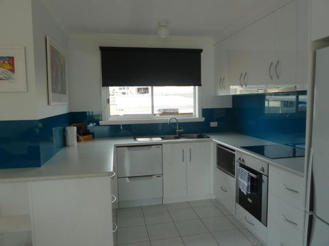 Central Luxury With Fabulous Views - Tourism TAS 5