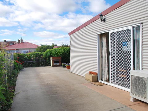 Oatlands Retreat - Tourism TAS 1