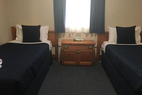 Breakout Motor Inn - Tourism TAS 7
