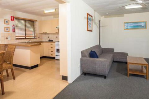Batemans Bay Marina Resort - Tourism TAS 2