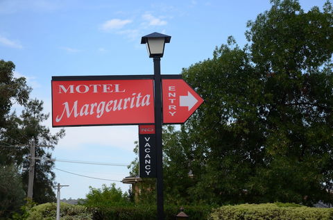 Motel Margeurita - Hobart Tourism 1