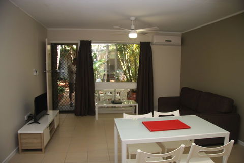 Aqua Villa Resort - Tourism TAS 6