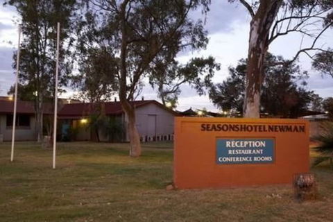 Seasons Hotel Newman - Tourism TAS 1