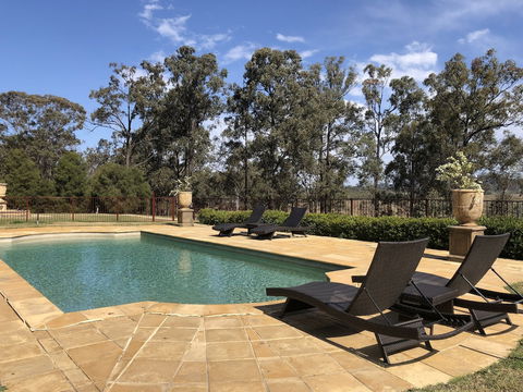 Villa Provence - Tourism TAS 5