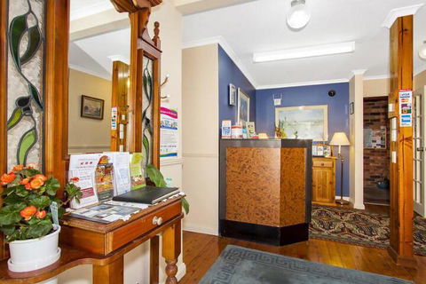 Coachman Motor Inn - Tourism TAS 4