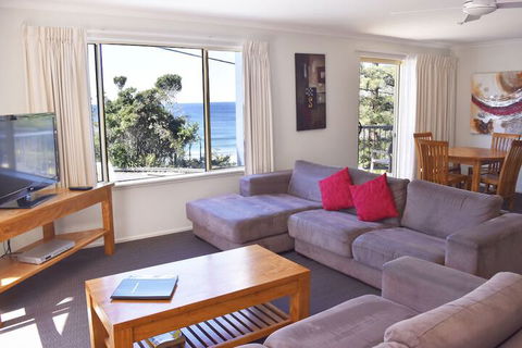 Beachside Holiday Apartments - Tourism TAS 5