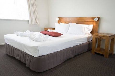 Beachside Holiday Apartments - Tourism TAS 6