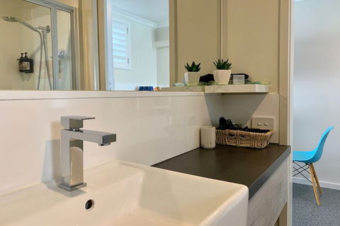 Apollo Bay Waterfront Motor Inn - Tourism TAS 5