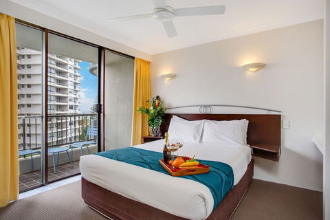 Pacific Resort Broadbeach - Tourism TAS 6
