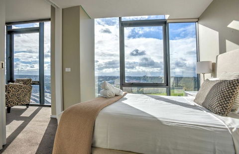 ALT Tower Serviced Apartments - Tourism TAS 4