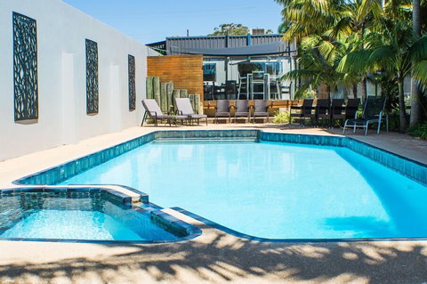 Peninsula Nelson Bay Motel And Serviced Apartments - Tourism TAS 1