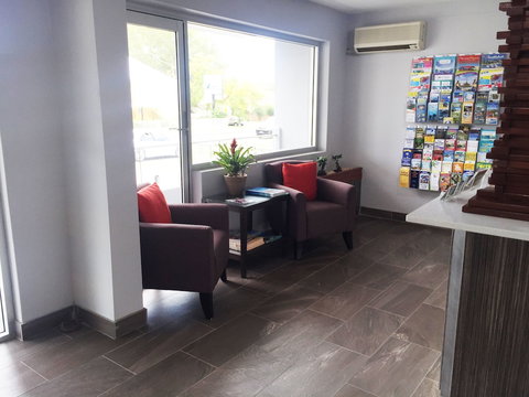 Peninsula Nelson Bay Motel And Serviced Apartments - Tourism TAS 6