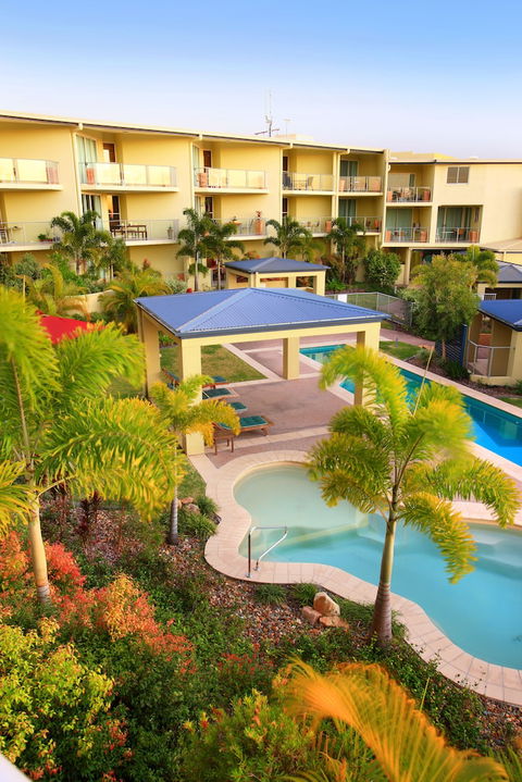 Caloundra Central Apartment Hotel - Hobart Tourism 1