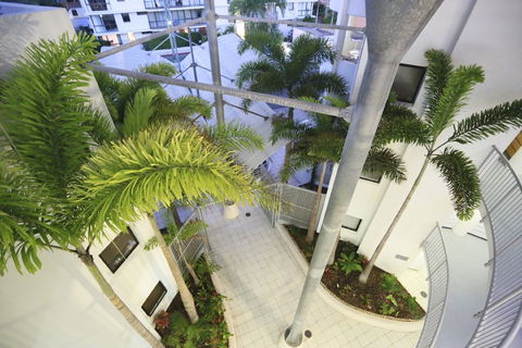 Beach Club Resort - Tourism TAS 3