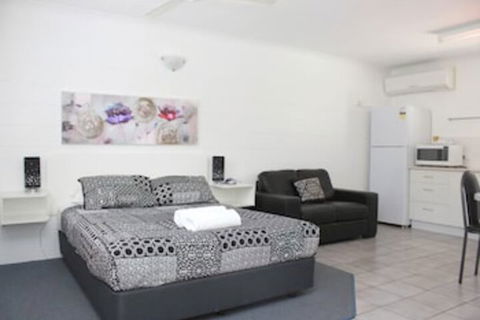 Townsville Holiday Apartments - Hobart Tourism 6