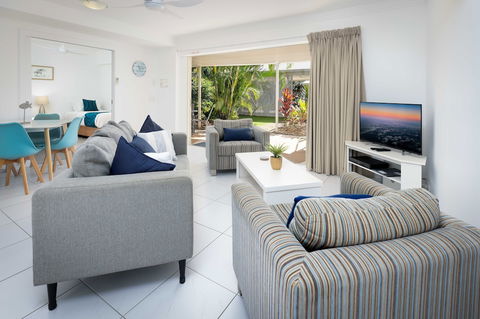 Noosa River Palms - Tourism TAS 2