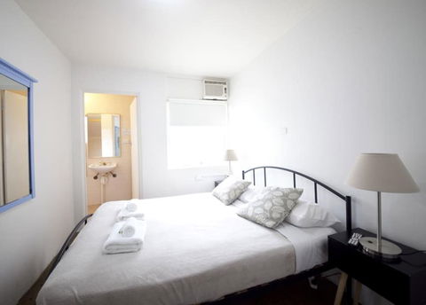 Manly Waves Hotel - Hobart Tourism 2