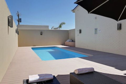 Arabella On West Apartments - Tourism TAS 0