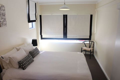 Arabella On West Apartments - Tourism TAS 7