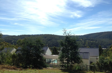 Arjuna Ridge Bed & Breakfast - Tourism TAS 1