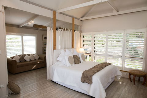 Boathouse - Birks River Retreat - Birks Harbour - Tourism TAS 6