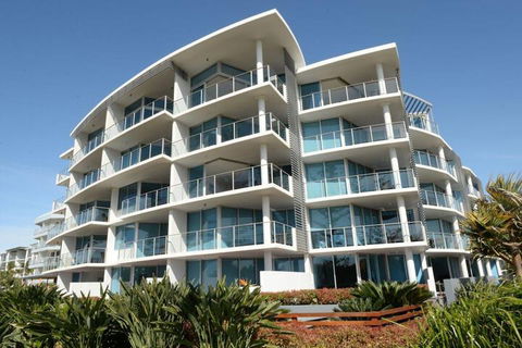 Manta Bargara Resort - Tourism TAS 1